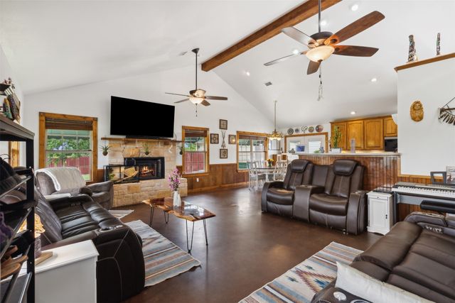 6212 Farm to Market 933, Blum, TX 76627