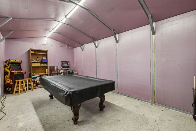 6212 Farm to Market 933, Blum, TX 76627