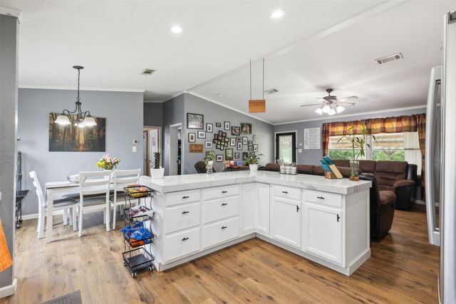 6212 Farm to Market 933, Blum, TX 76627