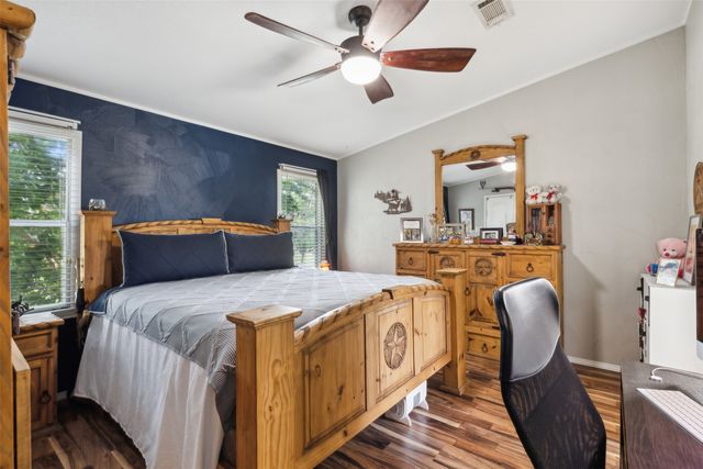 6212 Farm to Market 933, Blum, TX 76627