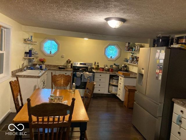 8779 N Briarwood Lake West Court, Monrovia, IN 46157