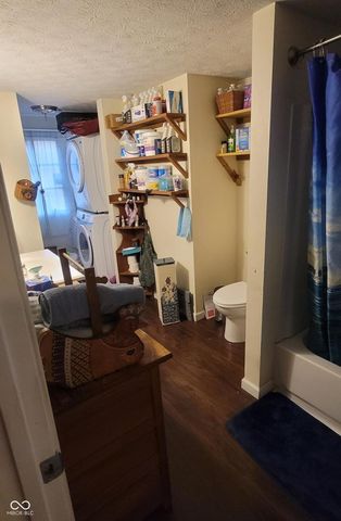 8779 N Briarwood Lake West Court, Monrovia, IN 46157