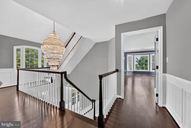 43861 HARTLEY PL, Ashburn, VA 20147