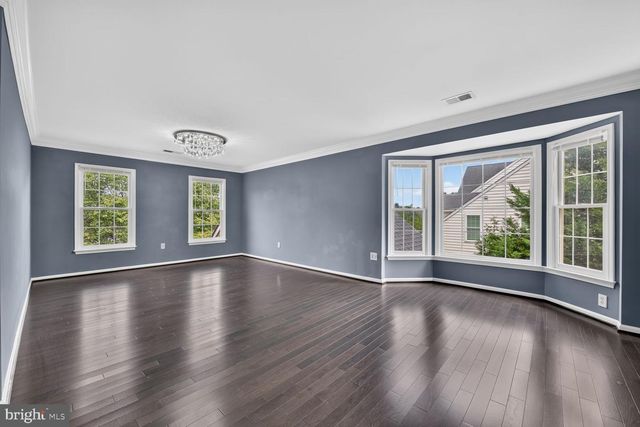 43861 HARTLEY PL, Ashburn, VA 20147