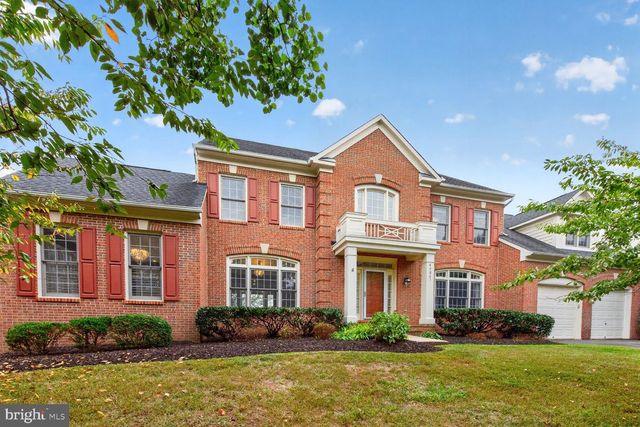 43861 HARTLEY PL, Ashburn, VA 20147