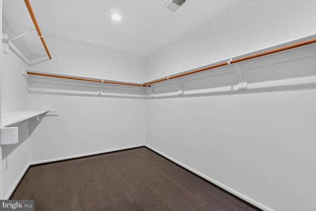 43861 HARTLEY PL, Ashburn, VA 20147