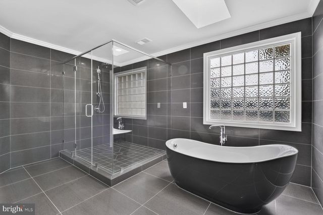 43861 HARTLEY PL, Ashburn, VA 20147