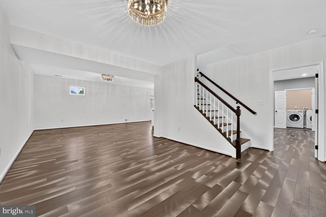 43861 HARTLEY PL, Ashburn, VA 20147