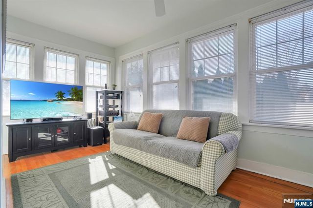 10 Lynn Court, Rutherford, NJ 07070