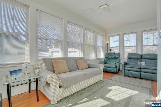 10 Lynn Court, Rutherford, NJ 07070