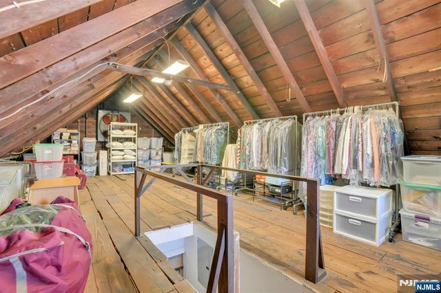 10 Lynn Court, Rutherford, NJ 07070