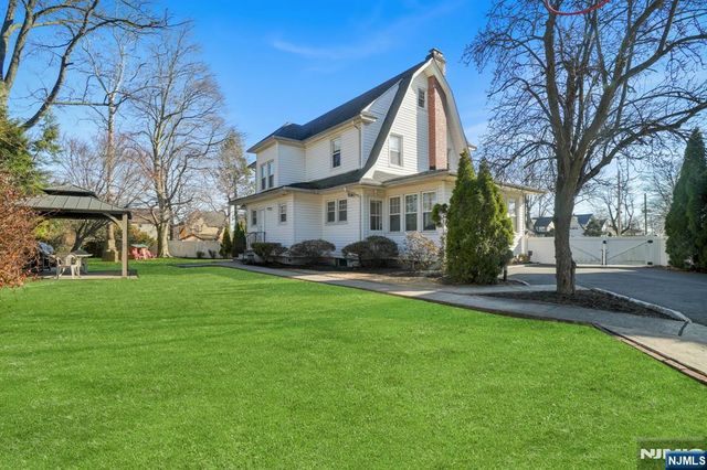 10 Lynn Court, Rutherford, NJ 07070