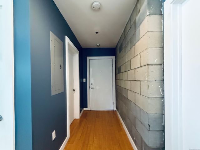 881 Lafayette Boulevard 2H, Bridgeport, CT 06604