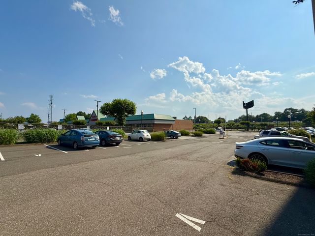 881 Lafayette Boulevard 2H, Bridgeport, CT 06604