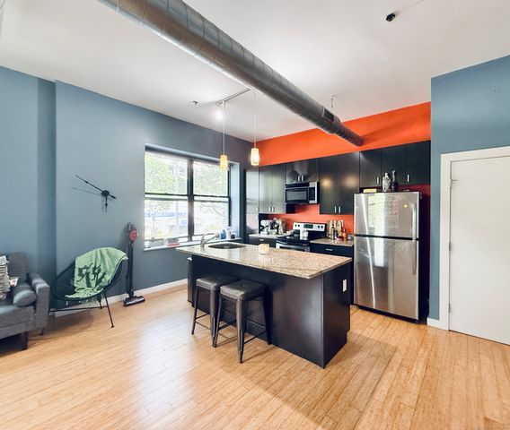 881 Lafayette Boulevard 2H, Bridgeport, CT 06604