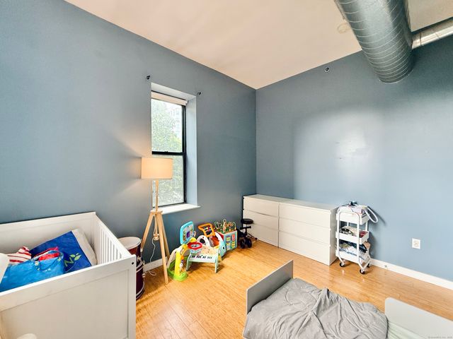 881 Lafayette Boulevard 2H, Bridgeport, CT 06604