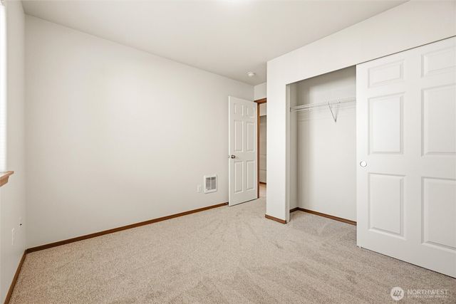 420 Oak Hill Lane, Burlington, WA 98233