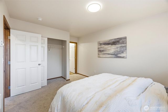 420 Oak Hill Lane, Burlington, WA 98233