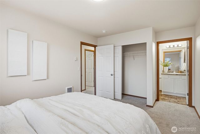 420 Oak Hill Lane, Burlington, WA 98233