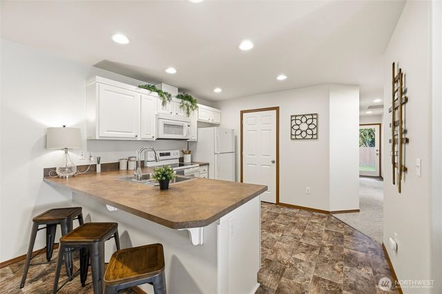 420 Oak Hill Lane, Burlington, WA 98233