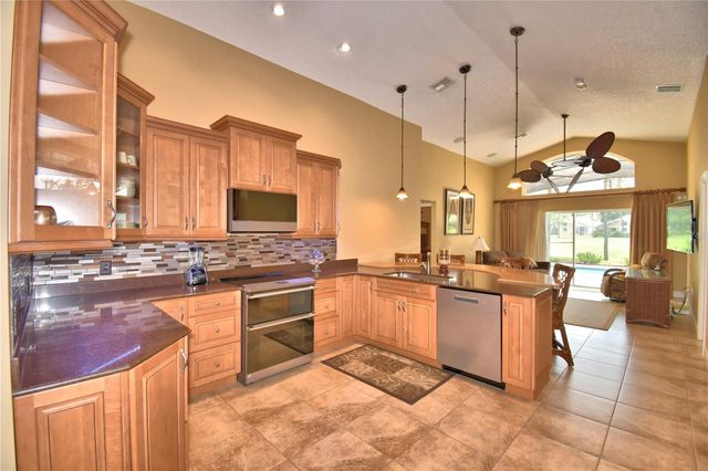 2701 KOKOMO LOOP, Haines City, FL 33844