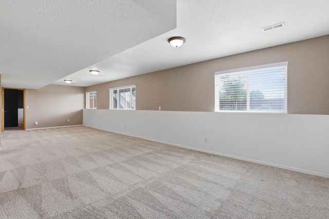 520 E Norma Lee Ave, Medical Lake, WA 99022