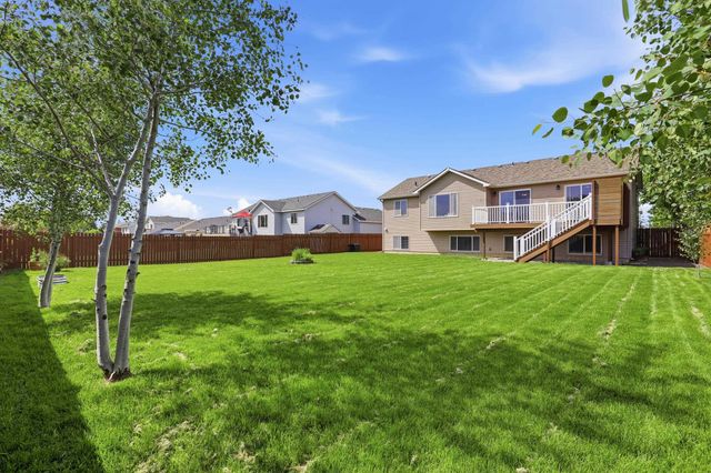 520 E Norma Lee Ave, Medical Lake, WA 99022