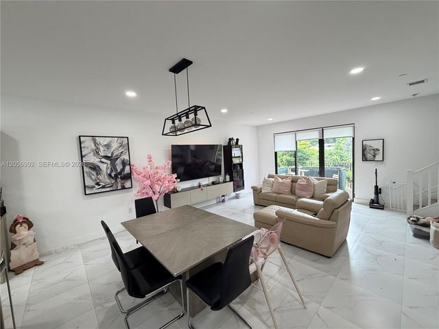 6167 SW 36th Court, Miramar, FL 33023