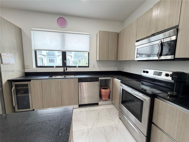 6167 SW 36th Court, Miramar, FL 33023