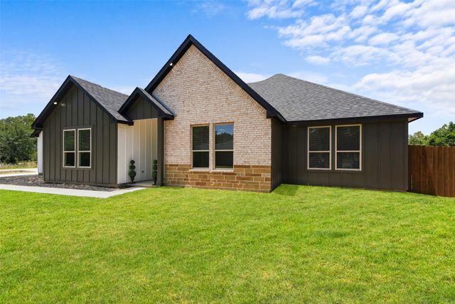 609 Luzon Street, Tool, TX 75143