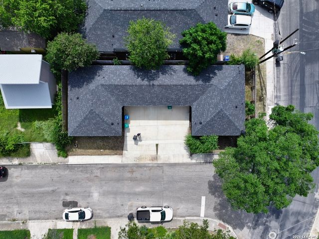 2902 S Laredo St, San Antonio, TX 78207