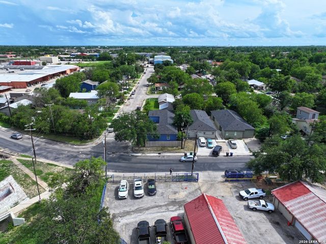 2902 S Laredo St, San Antonio, TX 78207