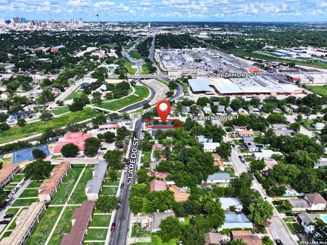 2902 S Laredo St, San Antonio, TX 78207