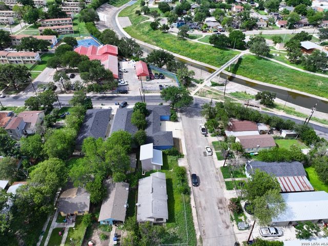 2902 S Laredo St, San Antonio, TX 78207