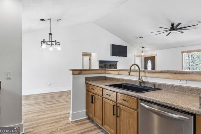176 Arrowhead Trail, Eatonton, GA 31024
