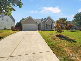 13617 Red Wine Court, Charlotte, NC 28273