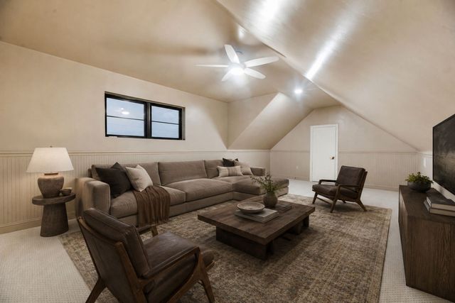7256 Tom Trails, Krum, TX 76249