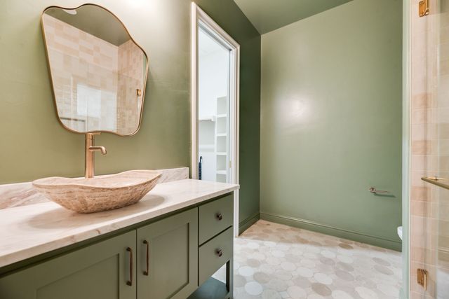 7256 Tom Trails, Krum, TX 76249