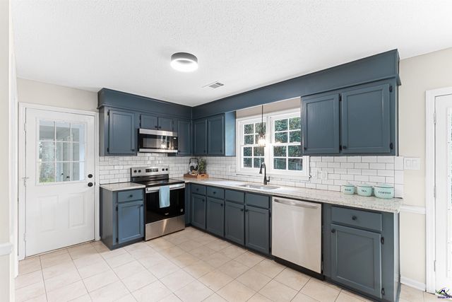 108 Alpine Drive, Byron, GA 31008
