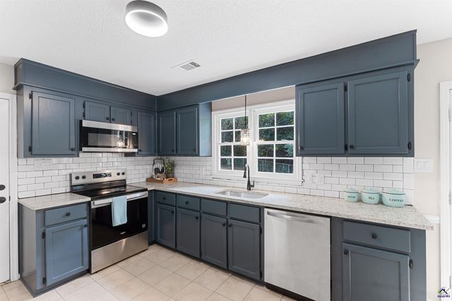 108 Alpine Drive, Byron, GA 31008