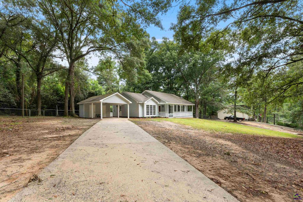 108 Alpine Drive, Byron, GA 31008