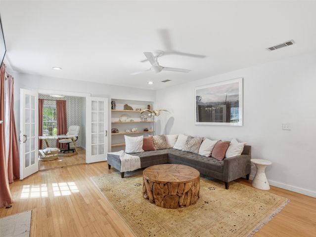 1429 El Campo Drive, Dallas, TX 75218