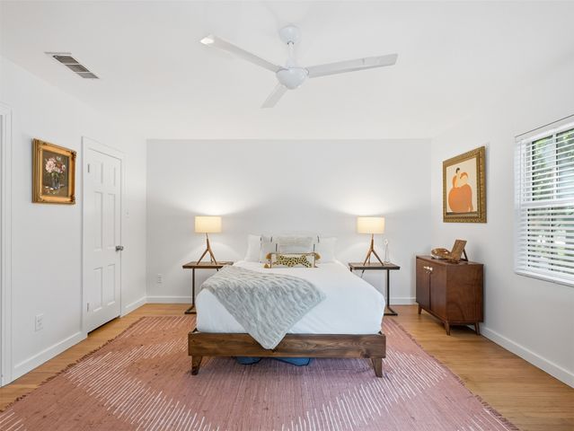 1429 El Campo Drive, Dallas, TX 75218