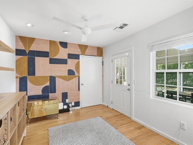 1429 El Campo Drive, Dallas, TX 75218