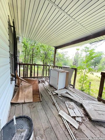 726 Price, San Antonio, TX 78211