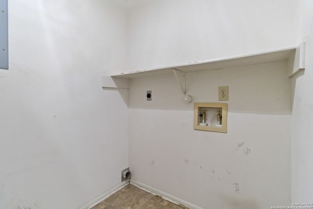 17603 Krugerrand, San Antonio, TX 78232