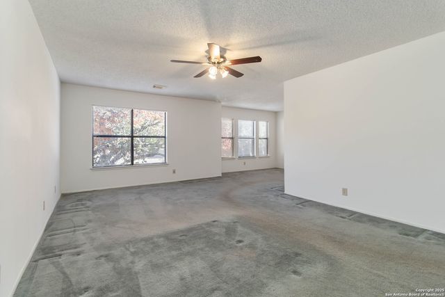 17603 Krugerrand, San Antonio, TX 78232