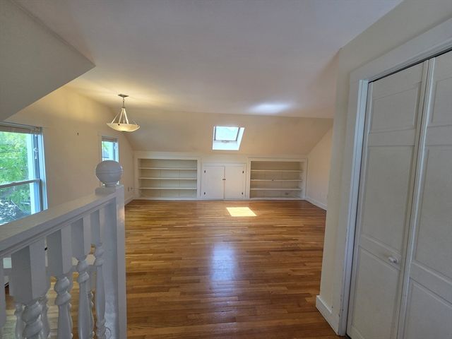 14 Hawkes St 2, Marblehead, MA 01945
