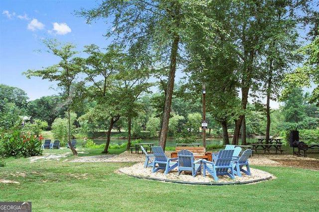 6350 River Chase Circle, Atlanta, GA 30328