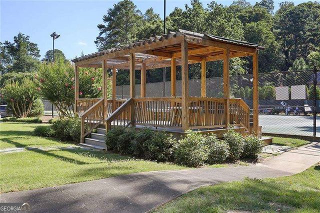 6350 River Chase Circle, Atlanta, GA 30328